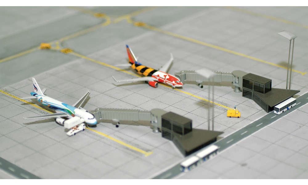 herpa wings 1/500 空港ジオラマアクセサリー エプロン地上搭乗設備