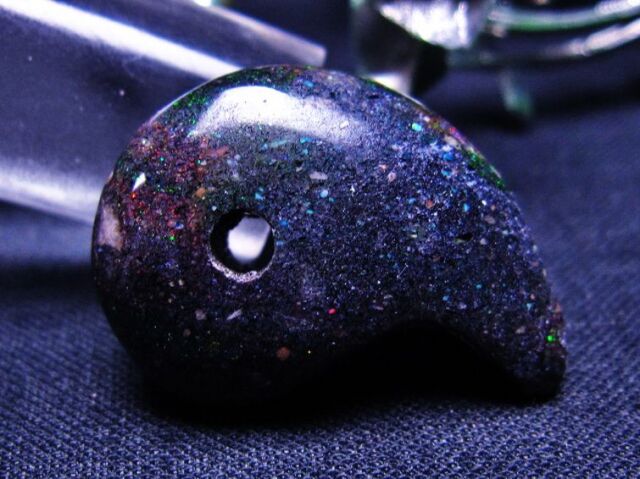 ブラックオパール勾玉[L381-51]