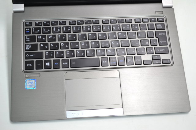 13.3型 中古ノートパソコン 東芝 dynabook R63/B Core i5 6300U Web