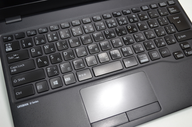 ノートパソコン フルHD 顔認証 中古 富士通 LIFEBOOK U939/B 第8世代