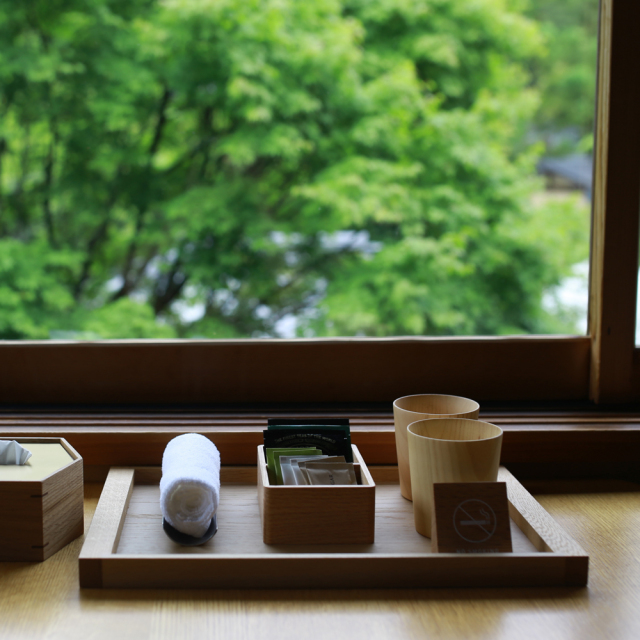 おしぼりトレー（10枚セット） 国産オリジナルデザインの客室備品専門