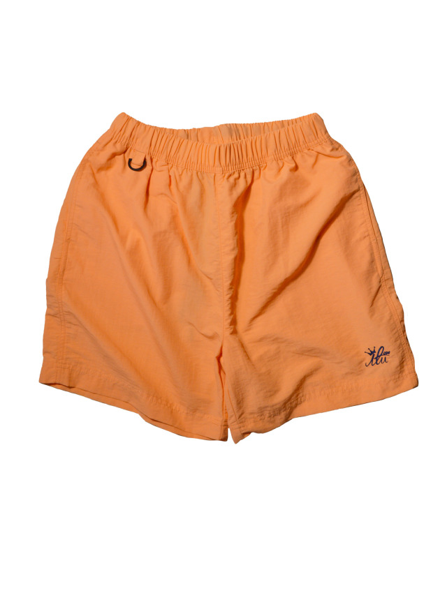 ハーフパンツ》660 アイルの刺繍のナイロンパンツ.