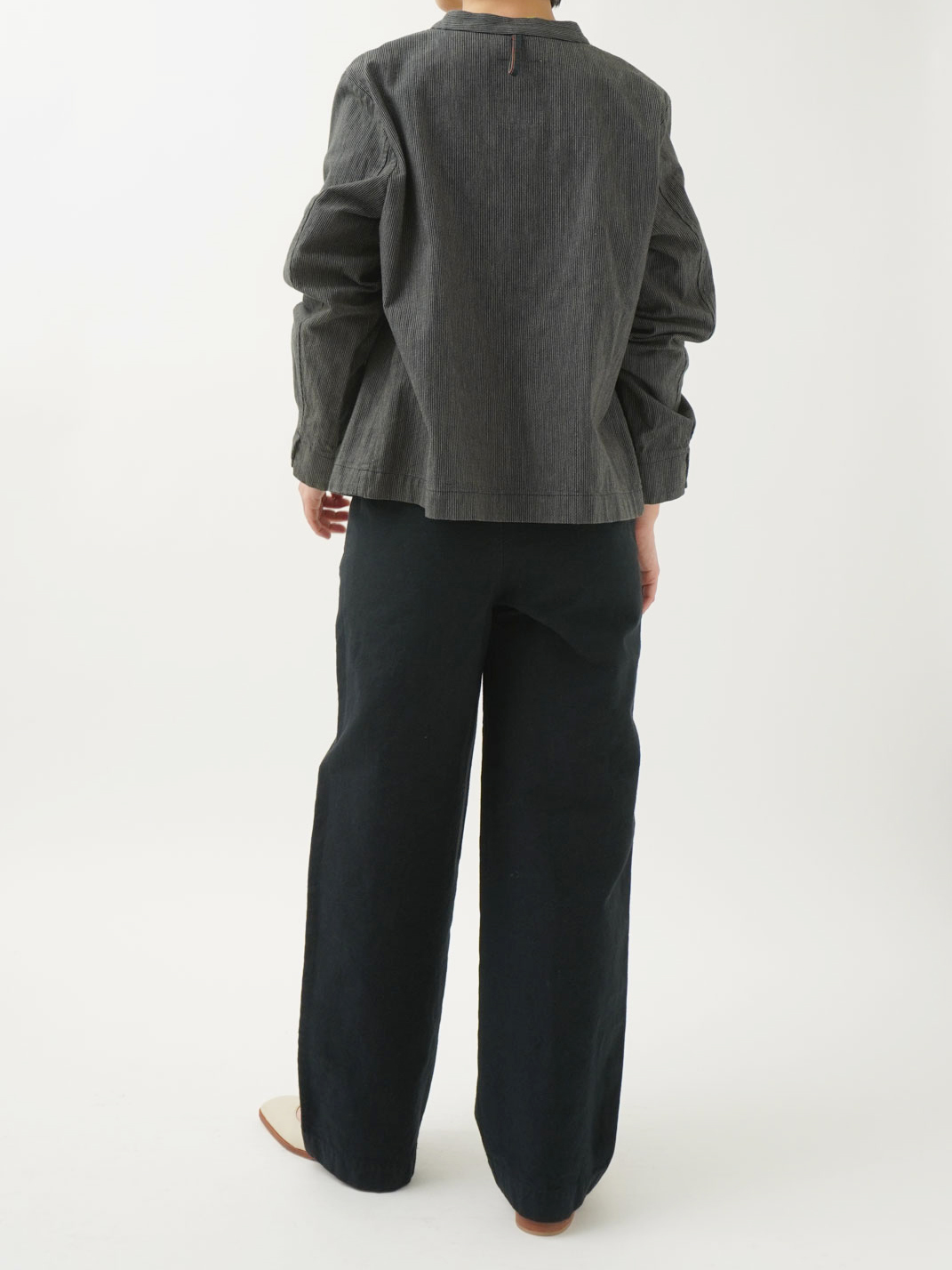 ラフィバックチノストレートパンツ