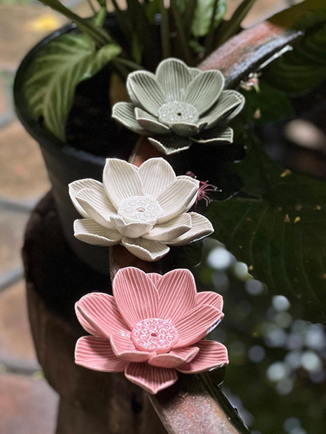 陶器 セラドン焼き ロータス お香立て【パヤカ オンラインショップ】