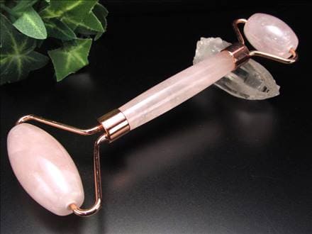 ☆海外で大人気！今注目の天然石ローラー☆フェイスローラー☆リンパ