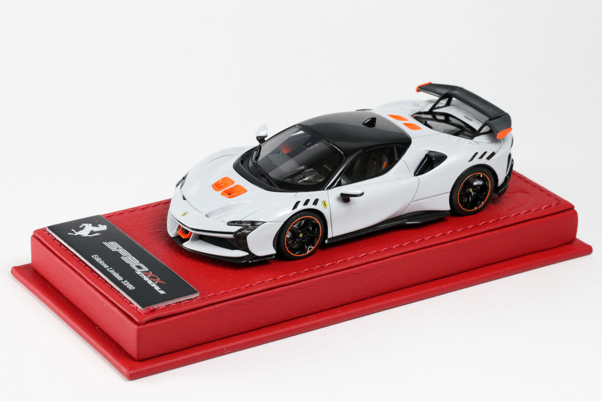 BBR Deluxe C285ADL 1/43 Ferrari SF90XX Stradale Bianco Artico (Red