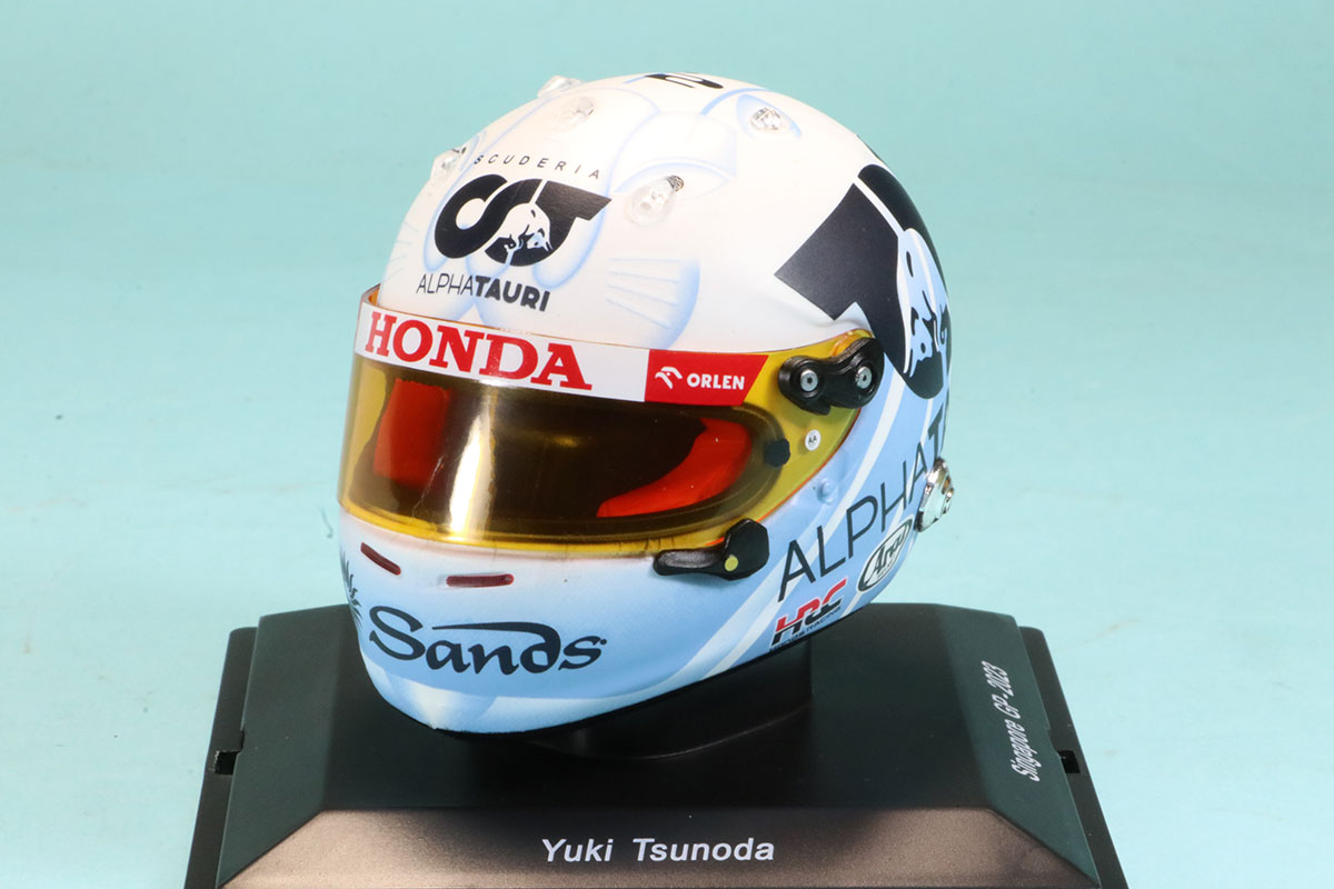 スパーク 1/5 ヘルメット 角田裕毅 シンガポール GP 2023 5HF130