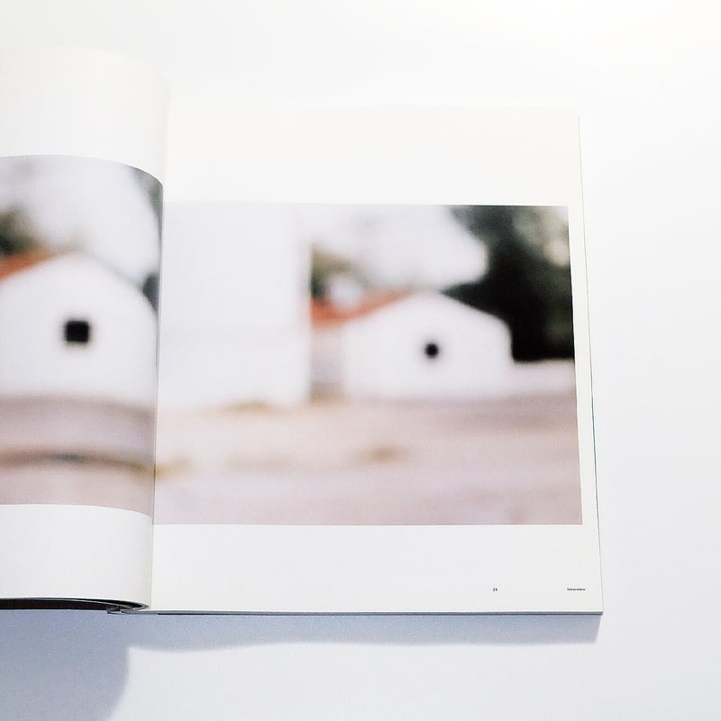 Uta Barth: Contemporary Artists Series | Book E