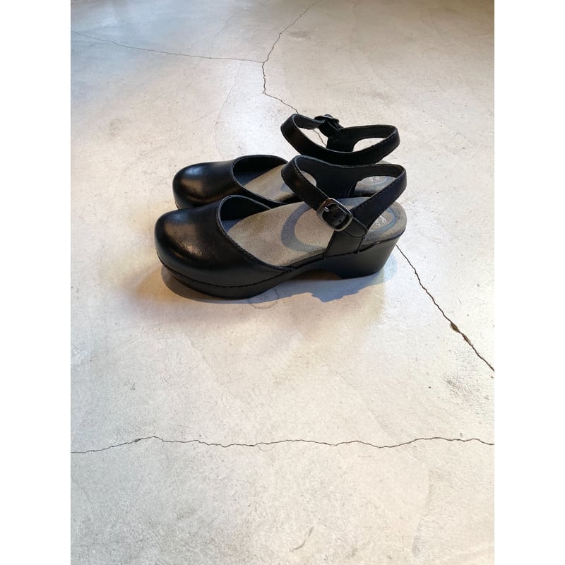 Dansko Sam ストラップヒール | sum