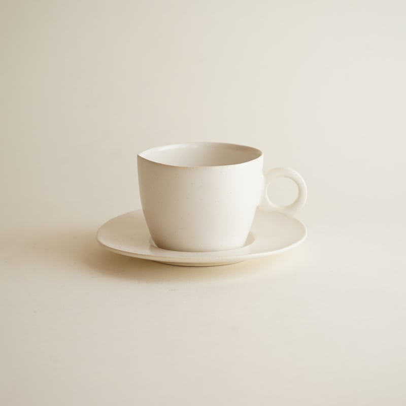 安藤雅信】ソーサーM （乳白艶釉） | ギャルリ百草 online store