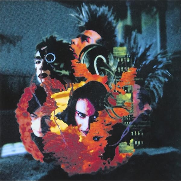 Amazon.co.jp: LOVE PARADE/STEPPERS -PARADE-(初回限定盤) - BUCK