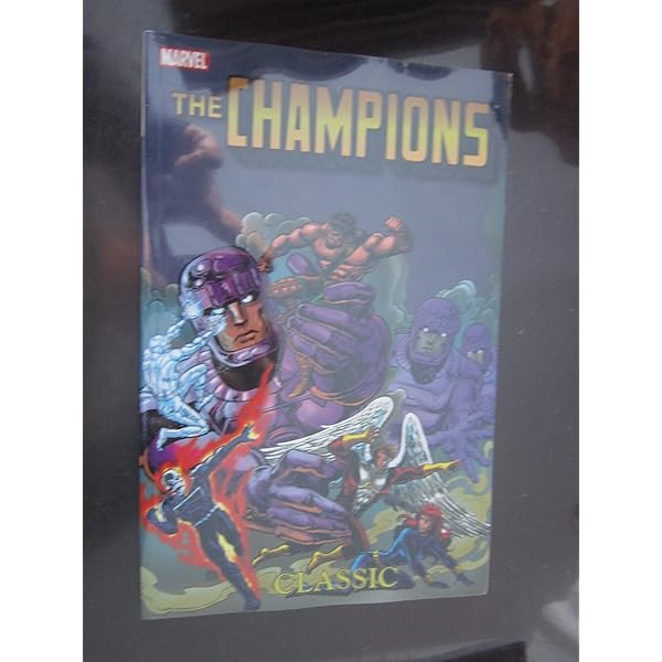 Amazon.com: The Champions Classic, Vol. 1: 9780785120971: Isabella