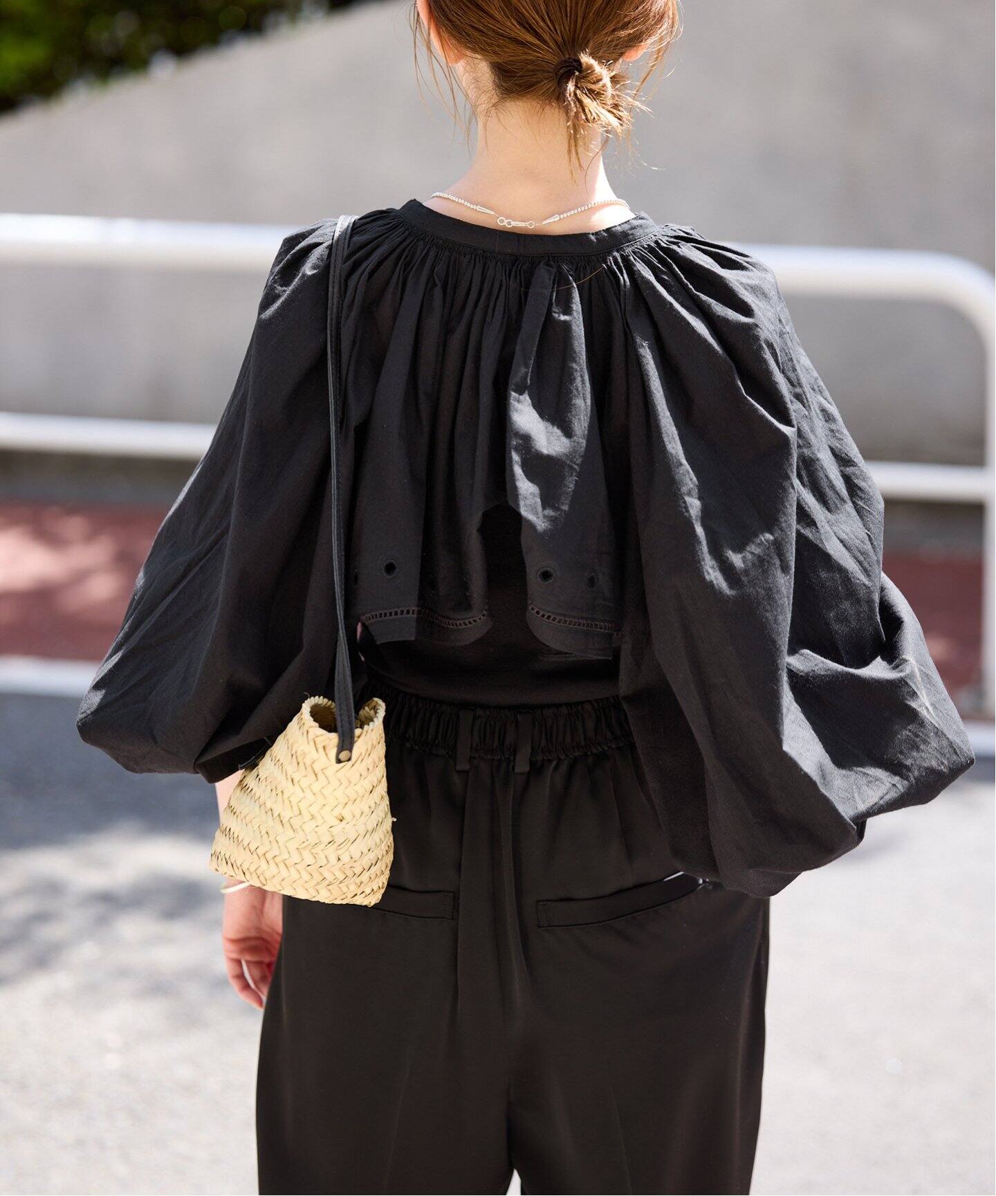 crinkle crinkle crinkle embroidery クロップド ブラウス CC-3526