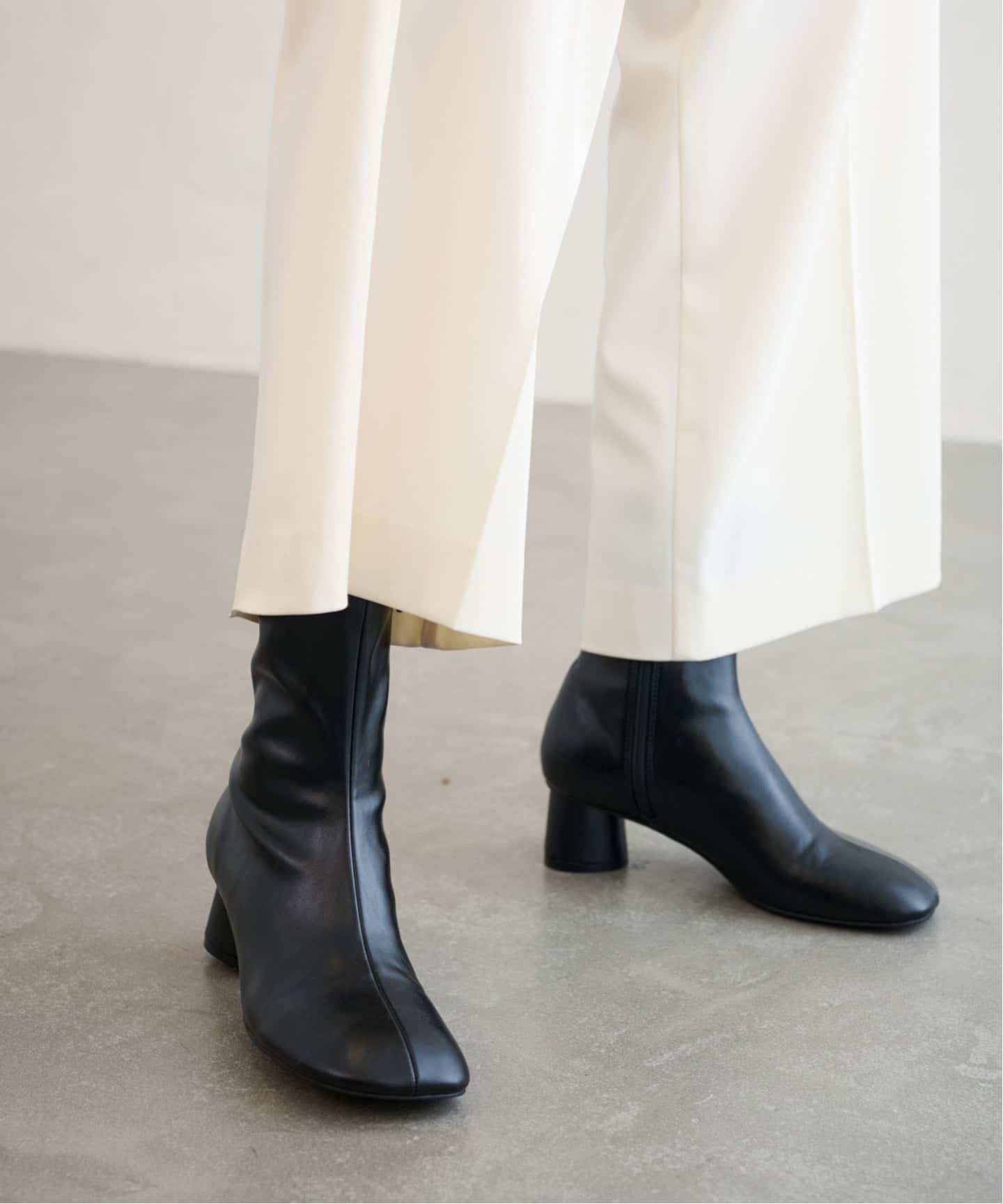 追加》4.5cmオブリークショートブーツ（ブーティ・ショートブーツ