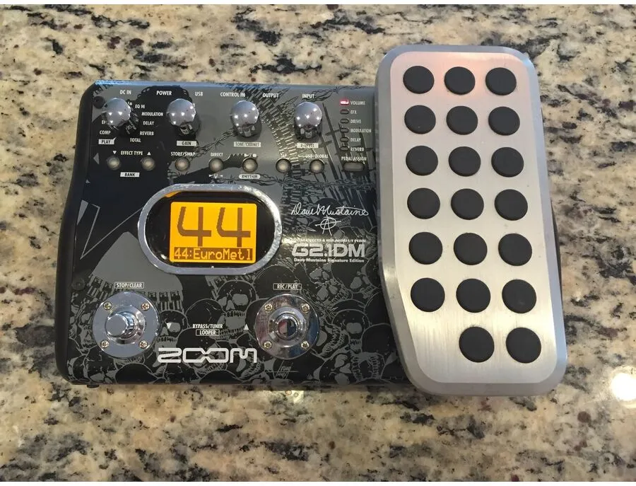 Zoom G2.1DM Dave Mustaine G2.1Nu Pedal effects - What To Know