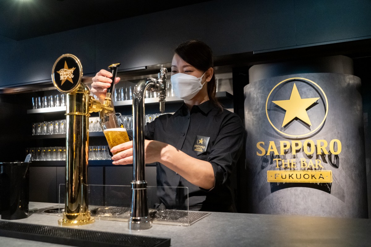 博多にサッポロ生ビール黒ラベルのビアバー、九州初 期間限定で - 博多