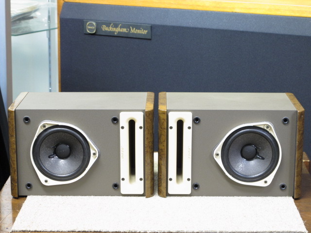 h*0様 Bose 121 ボーズスピーカーシステム 連番ペア キレイ Bose 121