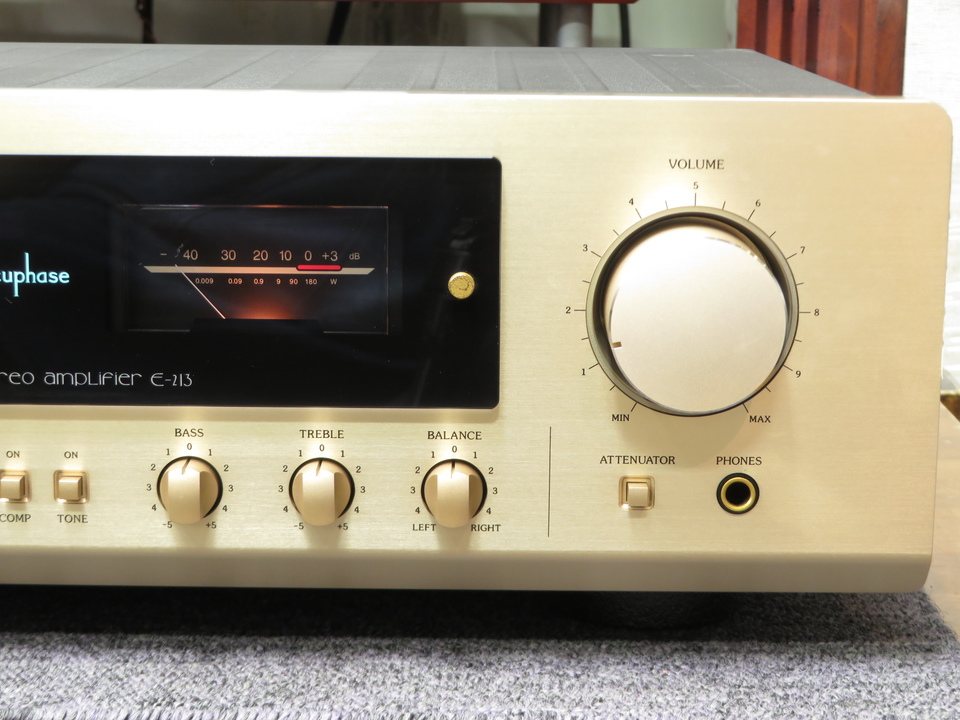 E-213 Accuphase - 中古オーディオ 高価買取・販売 ハイファイ堂