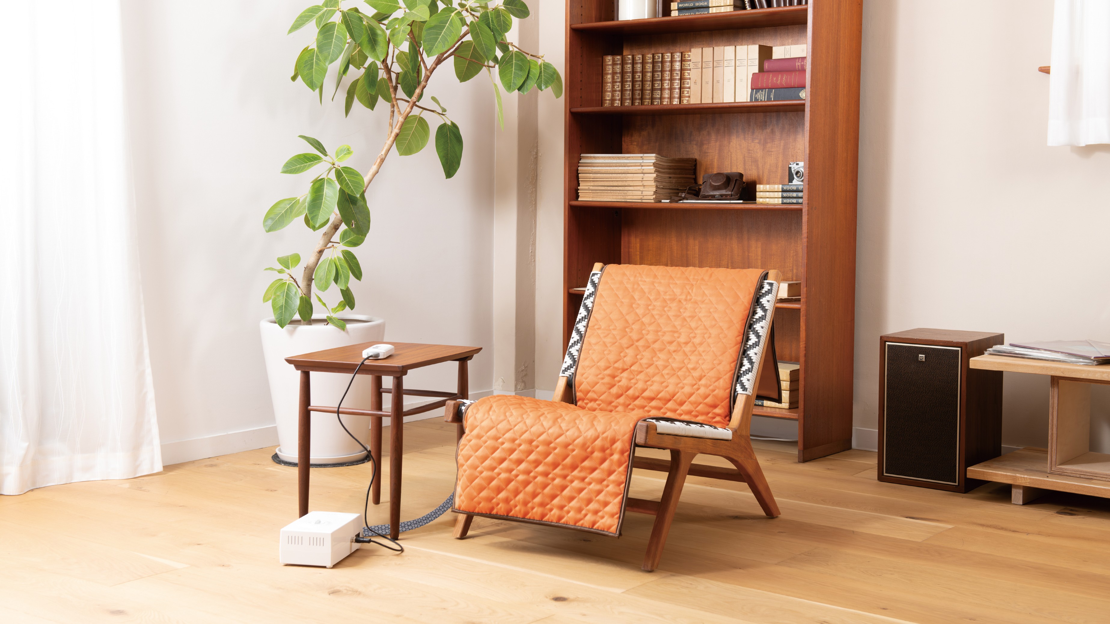 温世、家庭用温水循環式マットレス 持ち運びに便利なサイズに | 日本