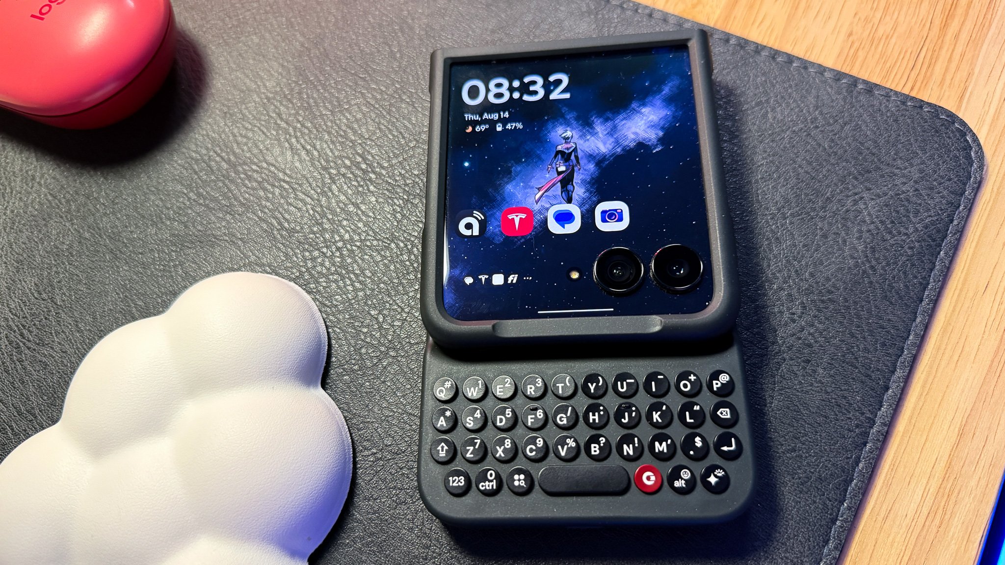 Clicks Keyboard Case Review — Sypnotix