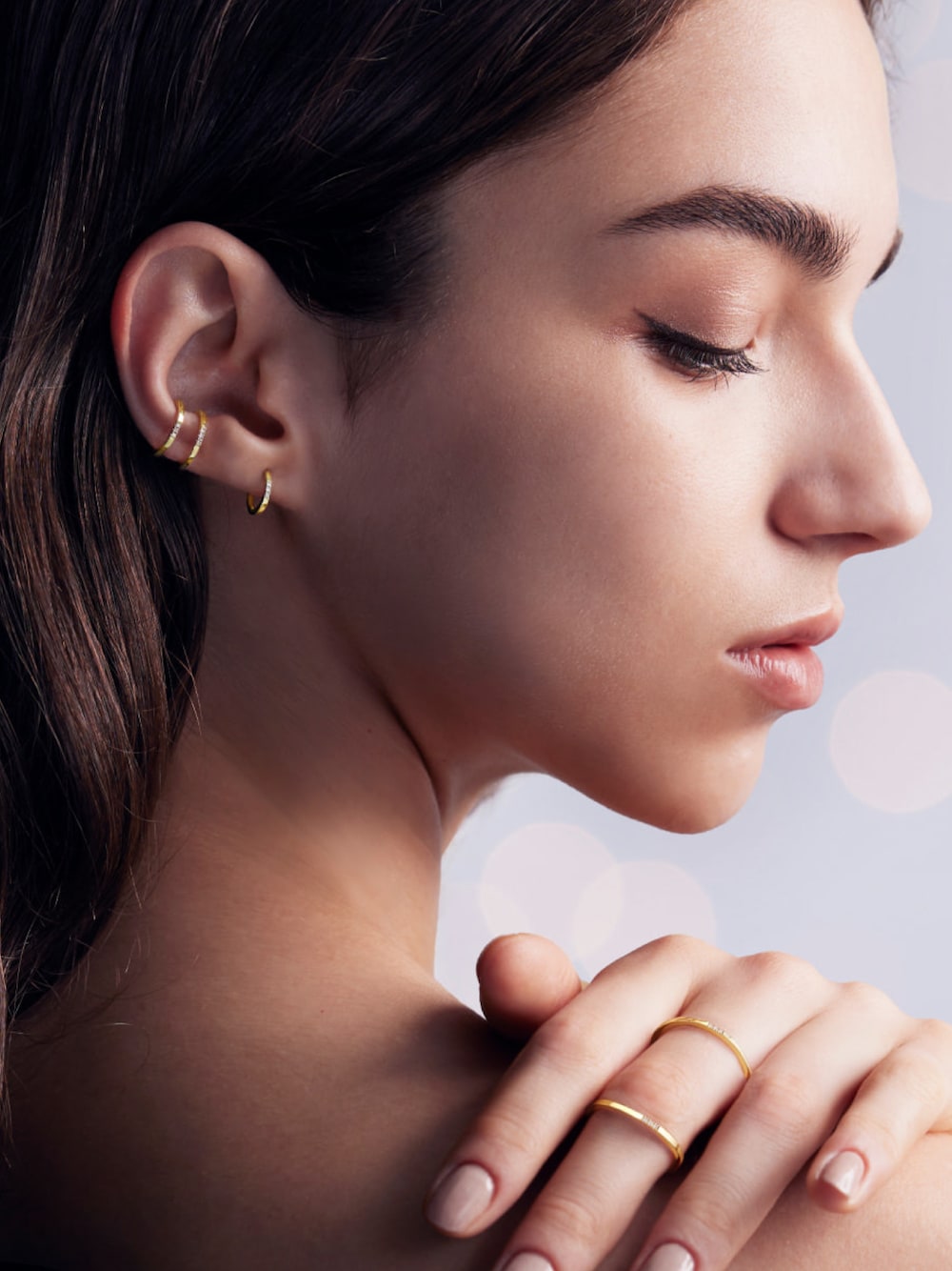 ahkahofficial｜AHKAHのイヤーカフを使ったコーディネート - WEAR