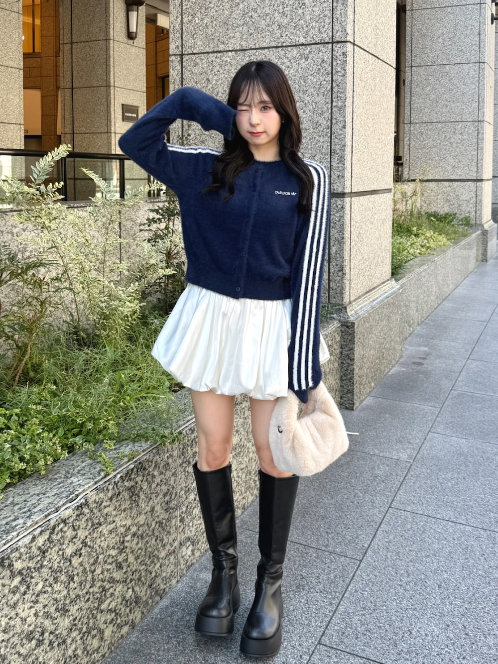 りなてぃ｜adidasのカーディガン/ボレロを使ったコーディネート - WEAR