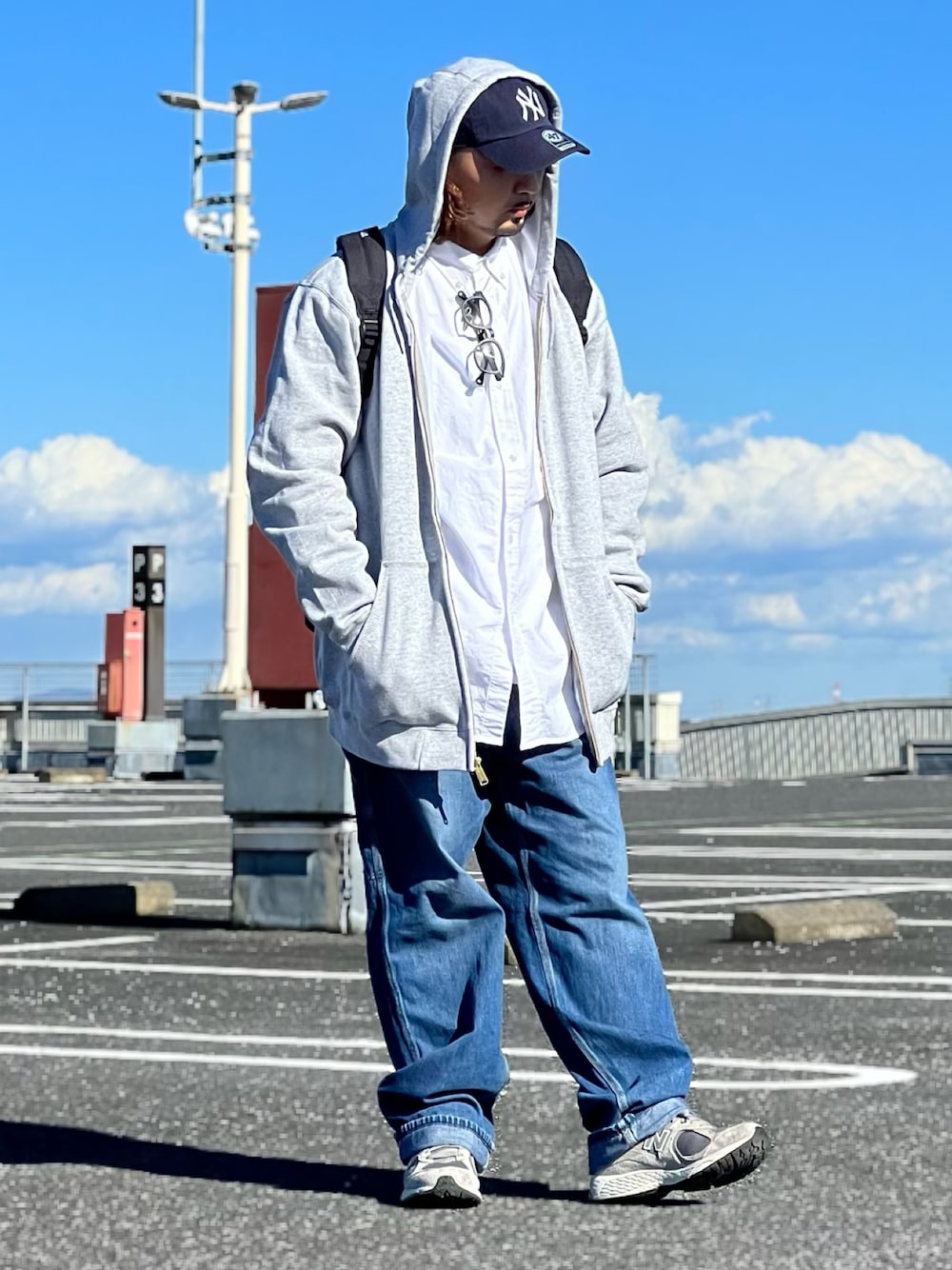 DAIGO｜Carharttのパーカーを使ったコーディネート - WEAR