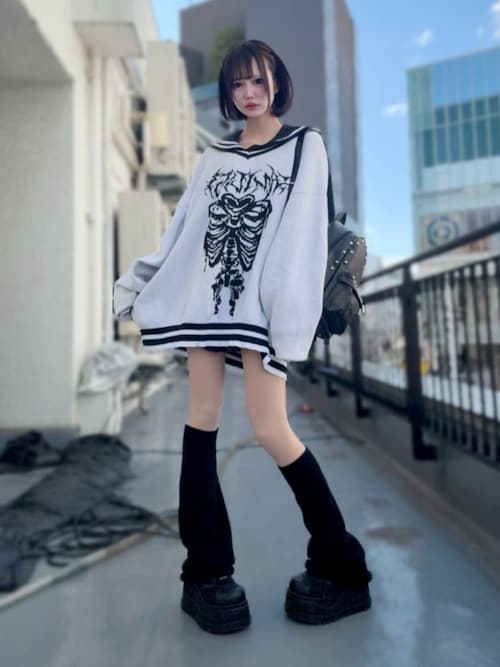 Amilige（アミリージュ）の「DARK ANGEL BEAR型押しスタッズリュック