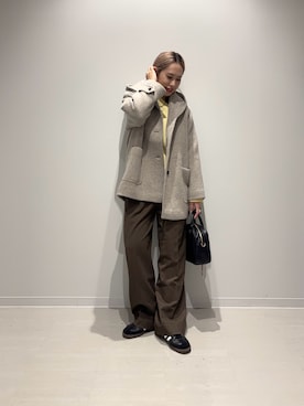 エアリーウールフードコートを使った人気ファッションコーディネート