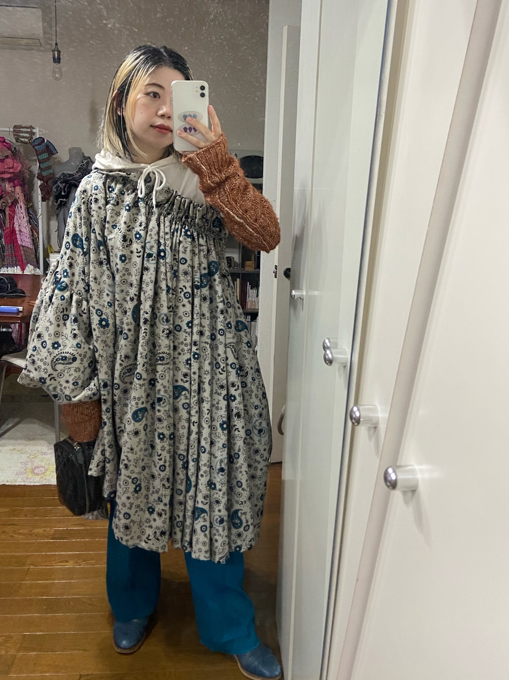 MM6 Maison Margielaのアームカバーを使った人気ファッション