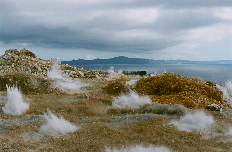 畠山直哉『A BIRD BLAST #130』が新装復刊！ | NEWS | IMA ONLINE