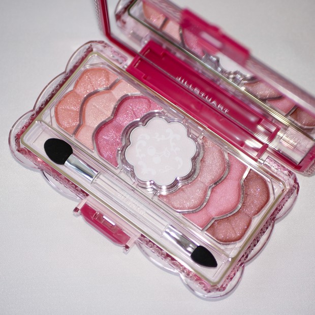 今年のクリスマスコフレの超目玉！ジルスチュアートの「ミッドナイト