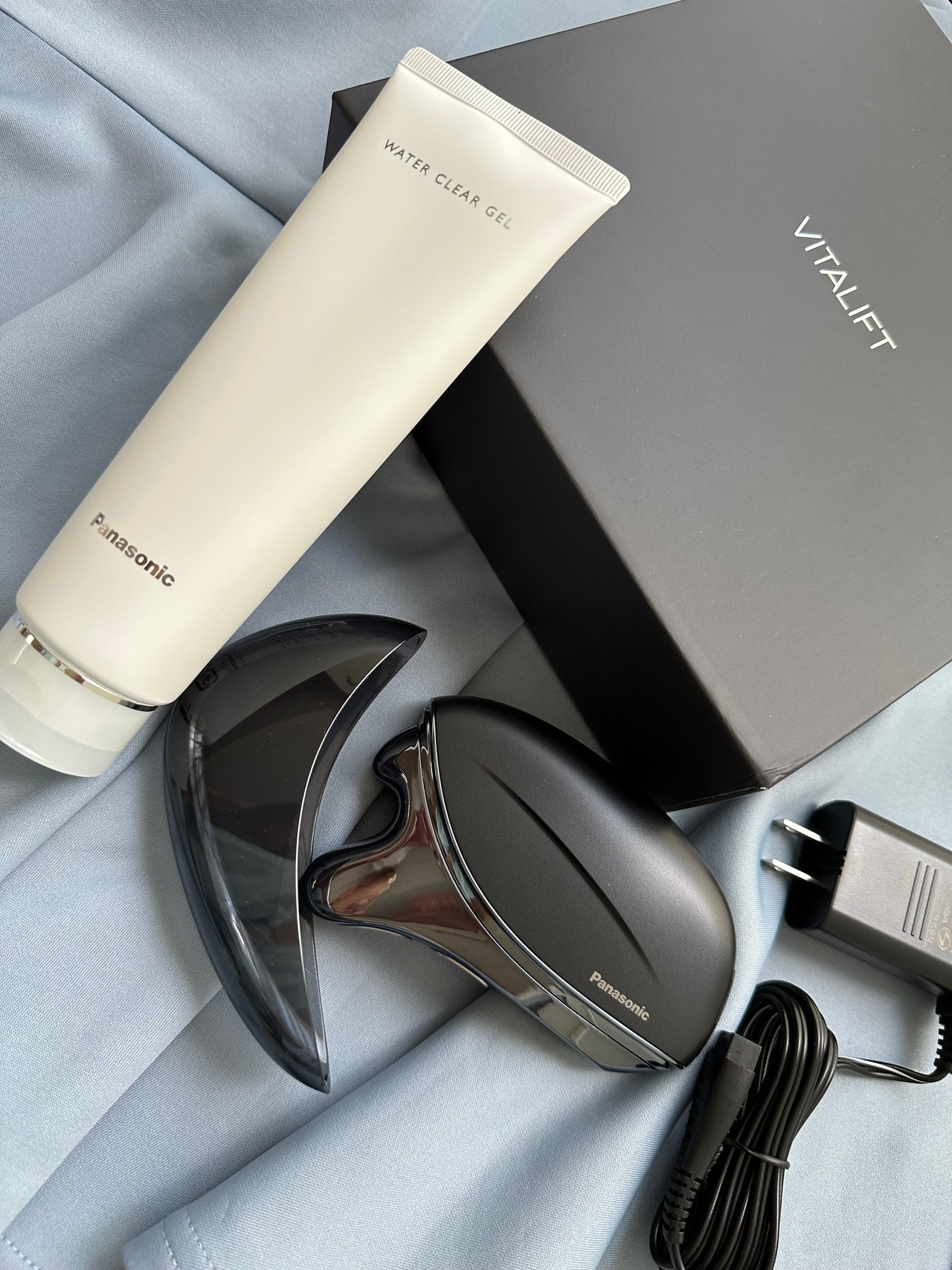 絶妙なフィット感の新鋭美顔器パナソニック バイタリフト かっさ EH