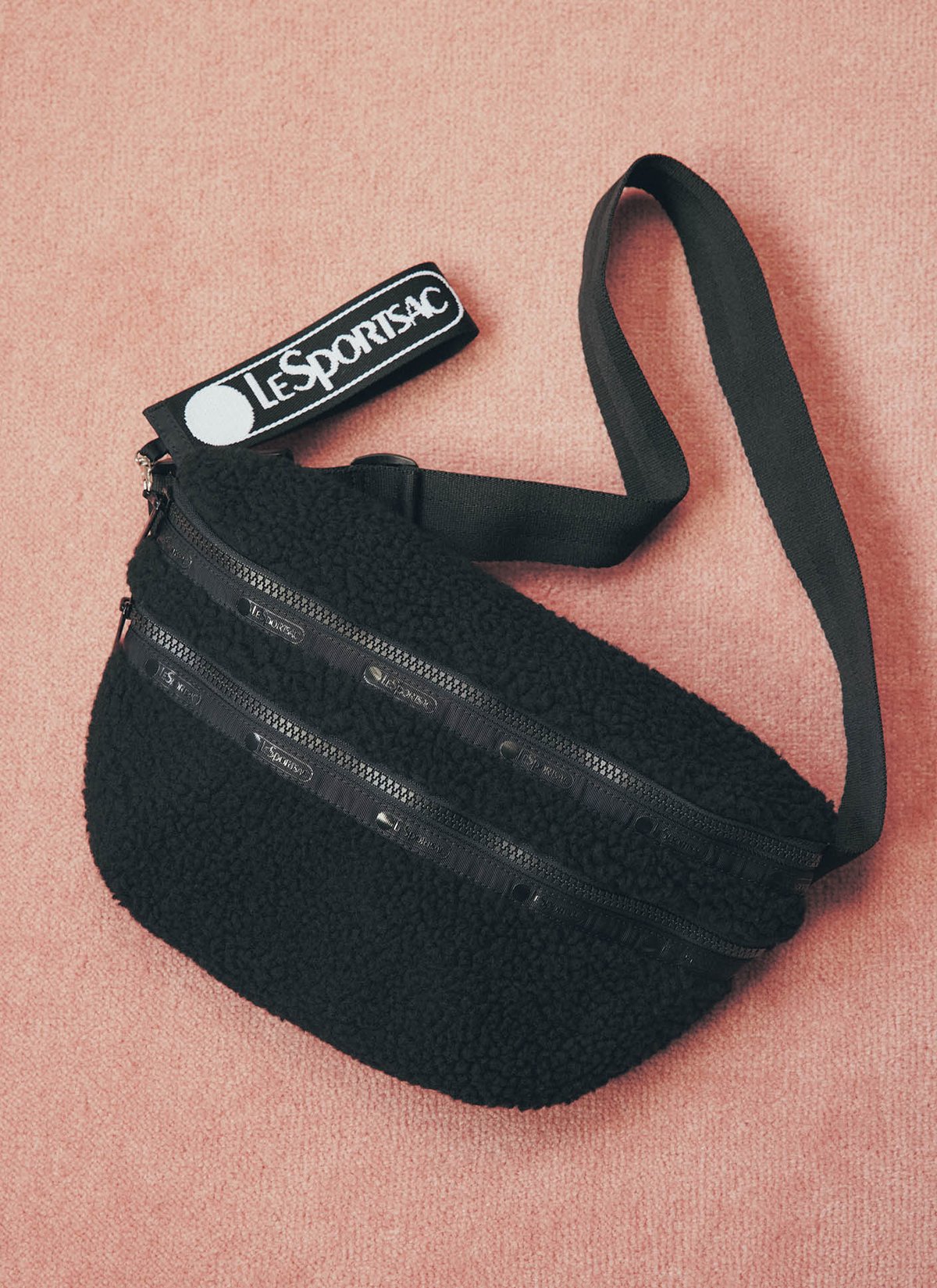 レスポートサック】とSPURのコラボレーション。モードな機能美ボディ