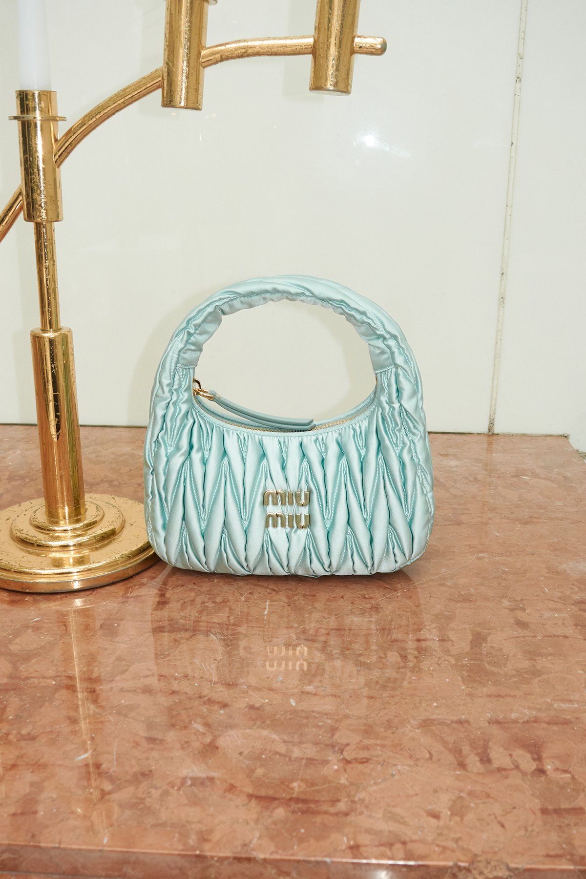 ハーフムーンバッグ】携えるだけでモードなスタイルに早変わり - SPUR