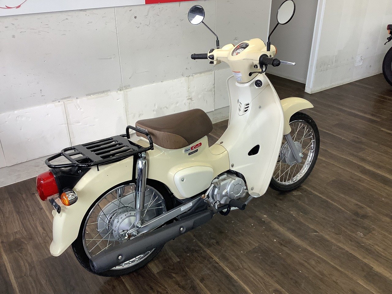 23405831.jpg?resize=600,450,ffffff