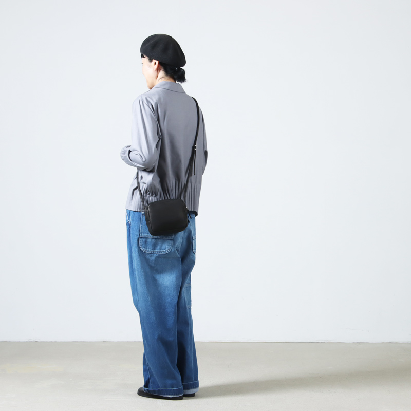 Aeta (アエタ) SQUARE SHOULDER / スクエアショルダー