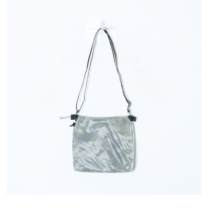 and wander (アンドワンダー) ROA sil printed sacoche / ロアシル