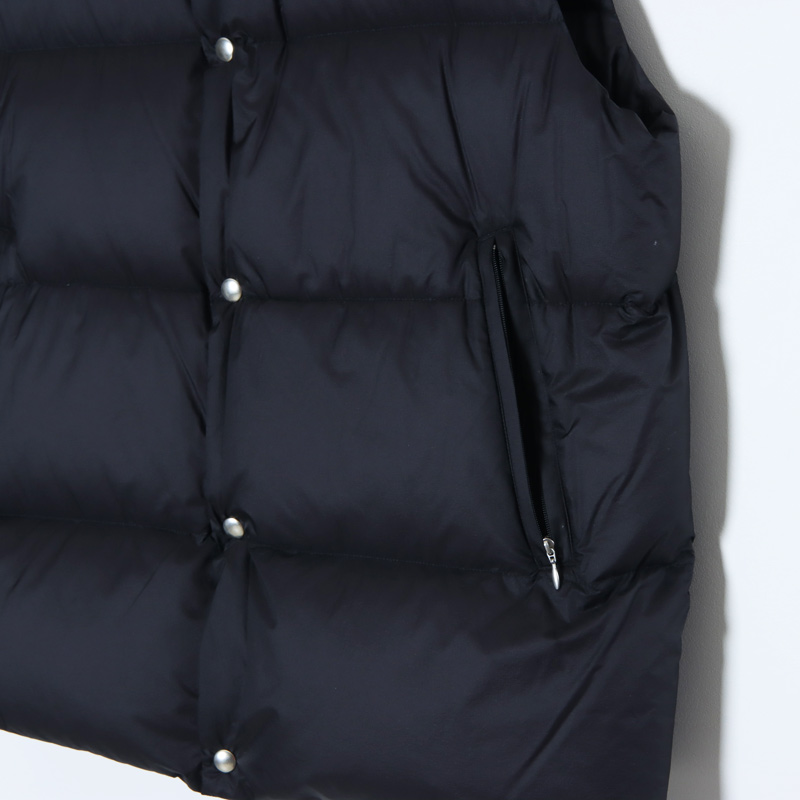 COMOLI (コモリ) ダウン ベスト