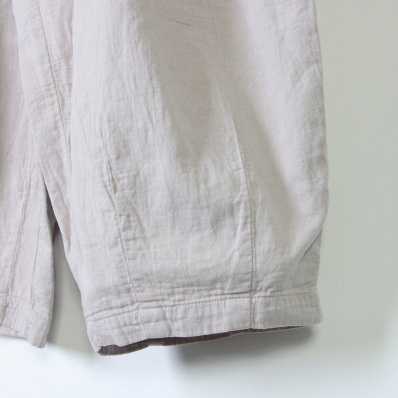 HARVESTY (ハーベスティ) クロップドサーカスパンツ 二重織ツイル