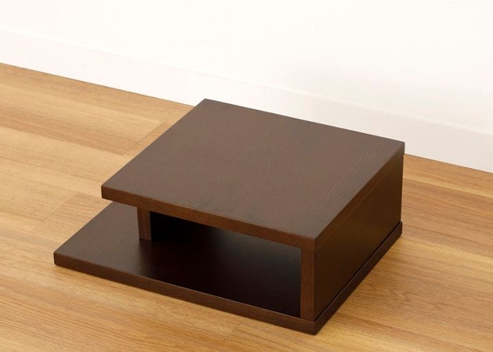 コト・サイドテーブル～ベッド周りをすっきり収納するベッドサイド