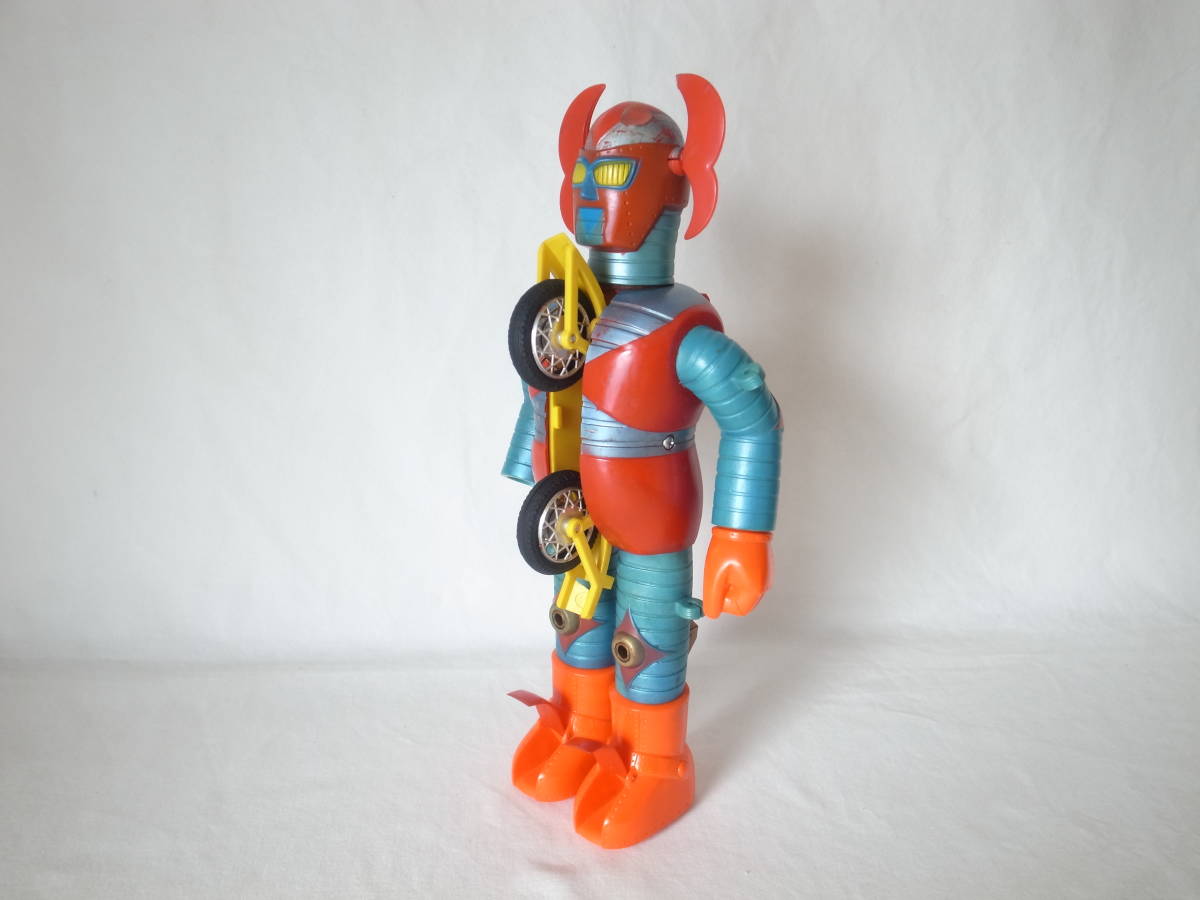 昭和レトロソフビ、電人ザボーガーフィギュアとバイクセット当時物