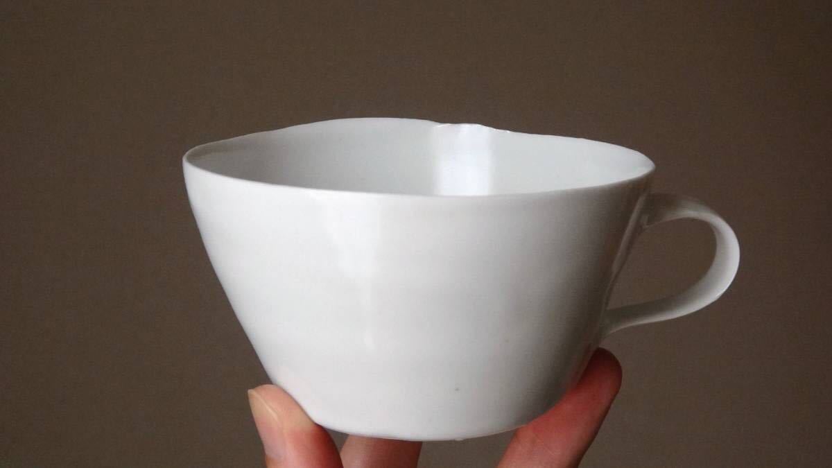 黒田泰蔵 カップ&ソーサー 黒田泰蔵 白磁 世界的評価 ⁄ 柳瀬美術店