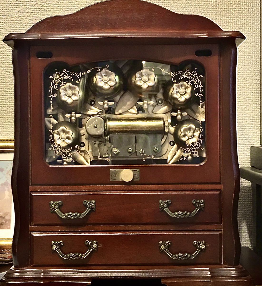 Sankyo.サンキョーオルゴール＆ジュエリーボックス♪青きドナウ蜂