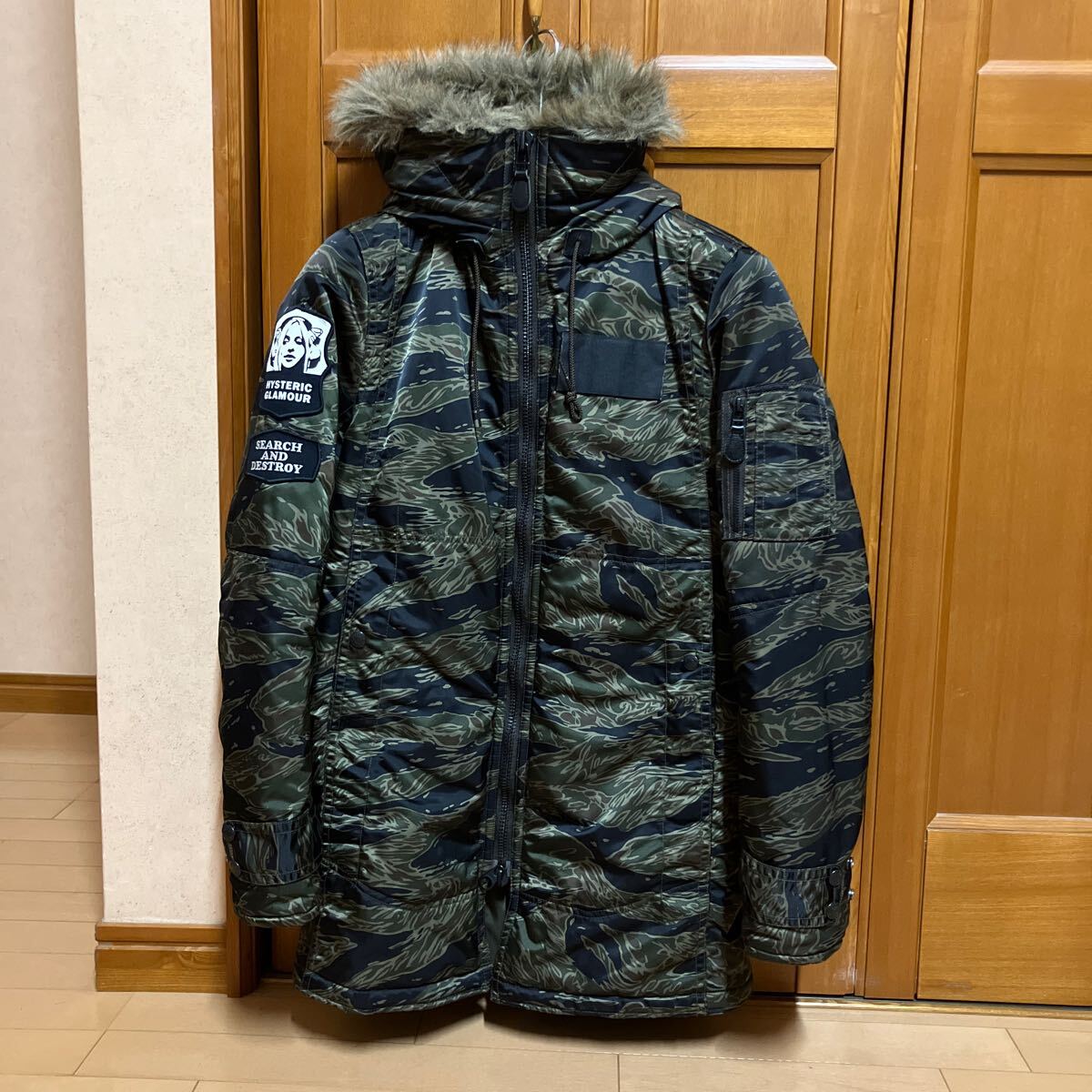 m*i様 ヒステリックグラマー N-3B カモフラ 迷彩柄 プリマロフト 中綿