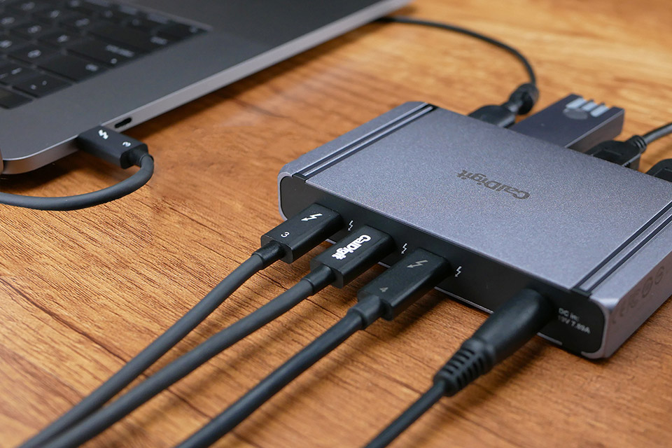 CalDigit Thunderbolt 4 Element hub