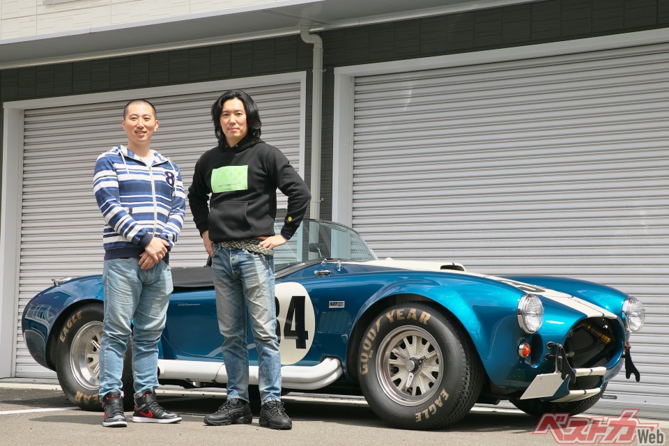 究極のスポーツカーは究極に不便…でもそれがいい!!! コブラの猛毒に