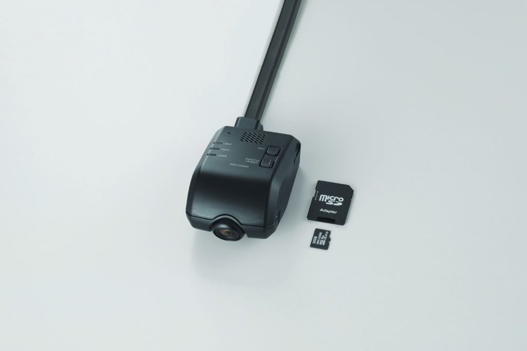 ホンダ純正ドライブレコーダー 多彩な機能取り揃えた2モデル発売