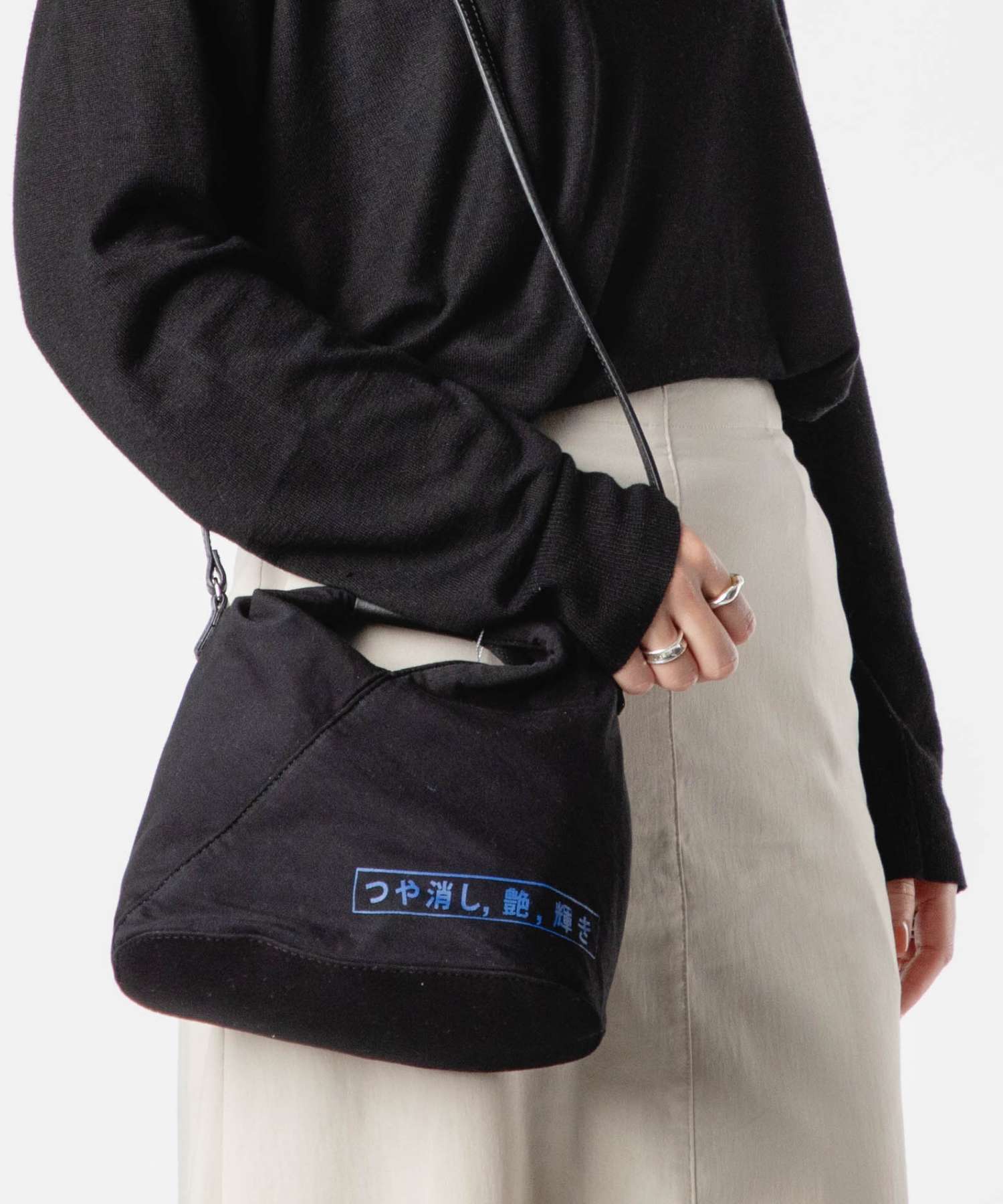 エムエム6 MM6 SB6WD0026 P6694 ショルダーバッグ Japanese Crossbody