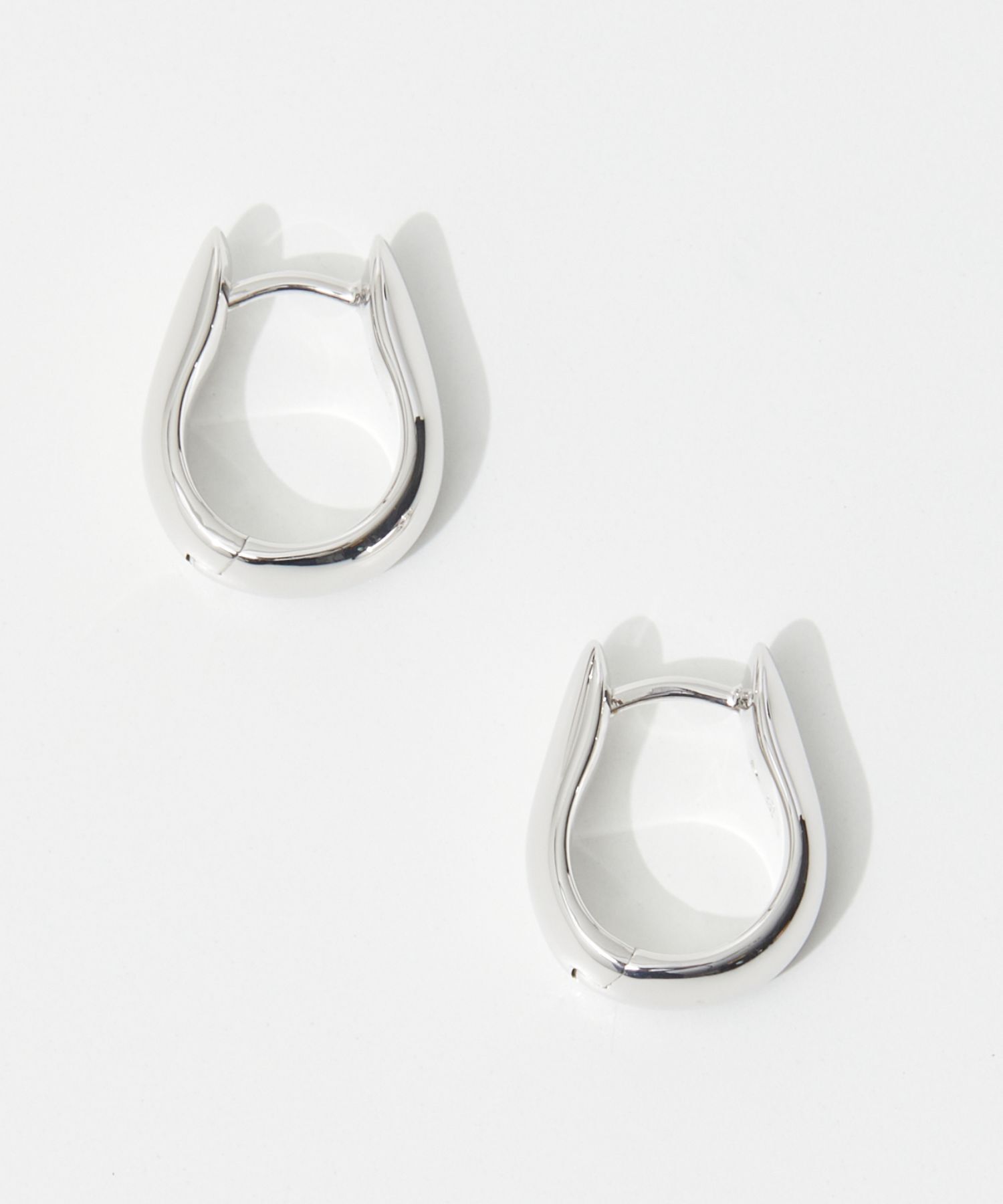 トムウッド TOM WOOD Oyster Hoops Small E39OYS01NAS925 / 101217